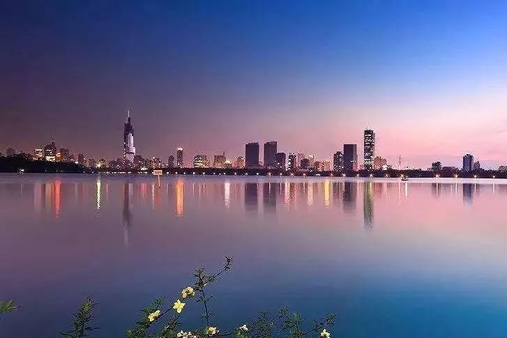“千億閩系房企”業績大幅下滑30%，高價拿地“地王后遺癥”顯現
